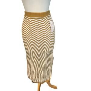Willow & Wind Size Small Tight Knit Crochet Tan and With Skirt Boho NWT Slit Leg